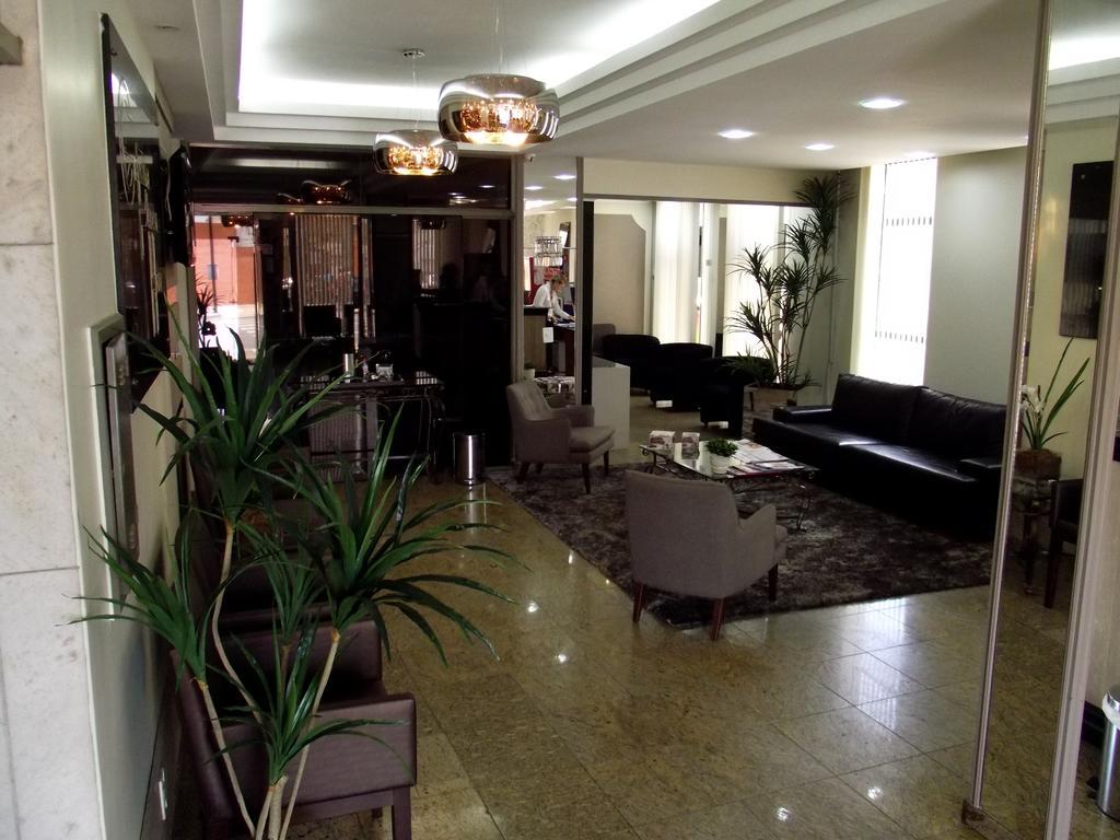 Geneviee Palace Hotel Понта Гроса Екстериор снимка